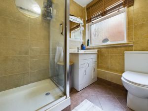 Downstairs bathroom- click for photo gallery